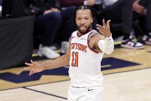 保罗：布伦森总是按自己的节奏打球 他兼具强壮与聪明