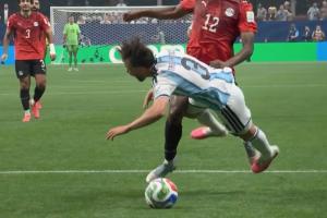 梅西失点，阿根廷仍0-1落后！塔利亚菲科造点，梅西本届两次失点