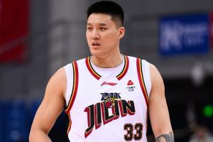 直播吧：吉林队不执行曾繁日下赛季合同 后者已经离队